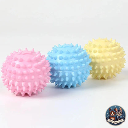 צעצוע כדור גומי דנטלי לכלבים - בוטיק החתול והכלב - צעצוע נשיכה דנטלי לכלב - משחקים לכלבים - בוטיק החתול והכלב - לחתול - לכלב - cat - dog - catopia - petbest - פט בסט - אוכל - חול - מזרקת מים - דלת - גדול - קערות גג לחיות - רתמה - קטן - מצלמה - מתקן האכלה - נעליים - מיטה מזרקה - קערה - ג'אנגו